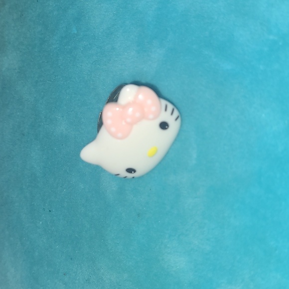 Hello Kitty Adjustable Ring - Picture 10 of 11